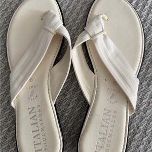Italian Shoemakers Cream Knot-Front Sandals